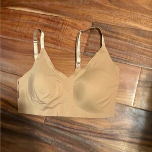 True & Co Nude Seamless Wireless Bra Comfort Stretch Bralette (0649)